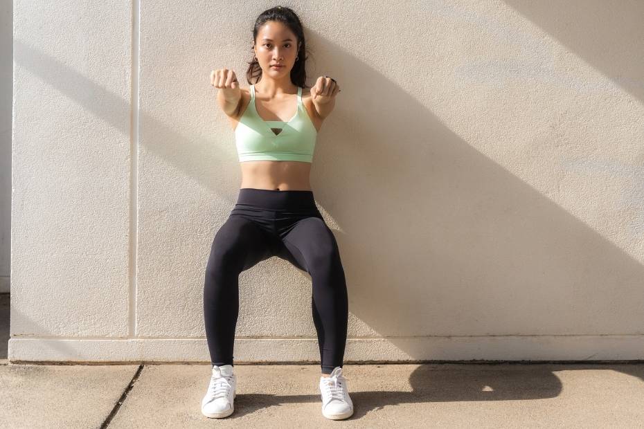 Wall Sit - 7 minute workout