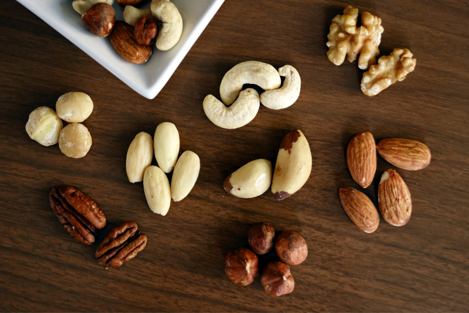 Dry fruits and Nuts - low-budget-diets-for-weight-loss