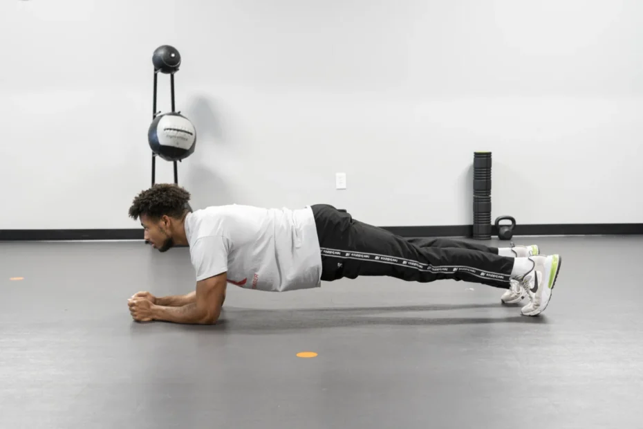 4 Types Of Push-ups That You Are Doing Completely Wrong - VMax Fitness